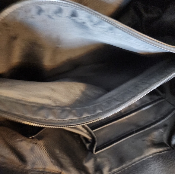 Nicole Miller Chain Tote Shoulder Bag PU Leather Purse Black Gold Vegan - Picture 8 of 14